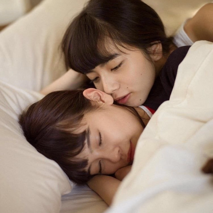 comfycapital (comfycapital.lens) Lens social identity (.lens handle) PFP